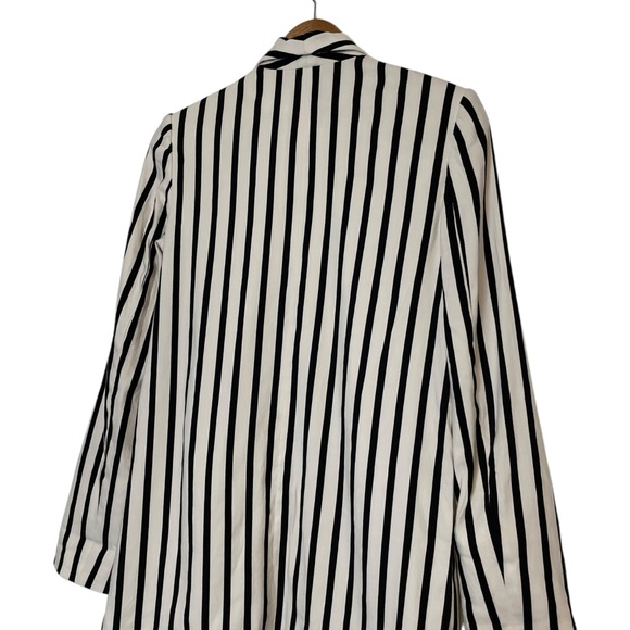 Alice + Olivia Striped Oversized Blazer Black White Size XS - Picture 10 of 13